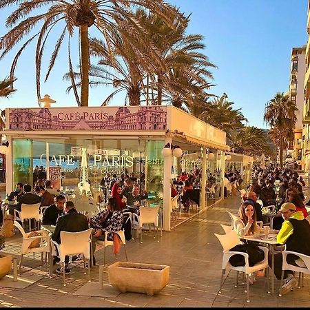Apartamento Primera Linea De Playa En Almería Exteriör bild